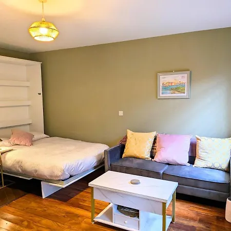 Bolishka Whispers, Spacious Bright Galway