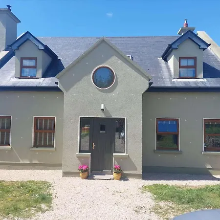 Bolishka Whispers, Spacious Bright Galway